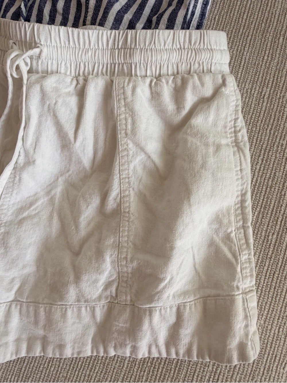 Bundle Universal Thread Women's Linen-Blend Drawstring Shorts - Picture 4 of 10